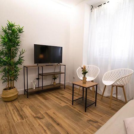 Ferienwohnung 2 A 6 Pax Museos Y Ronda De Atocha Madrid Exterior foto