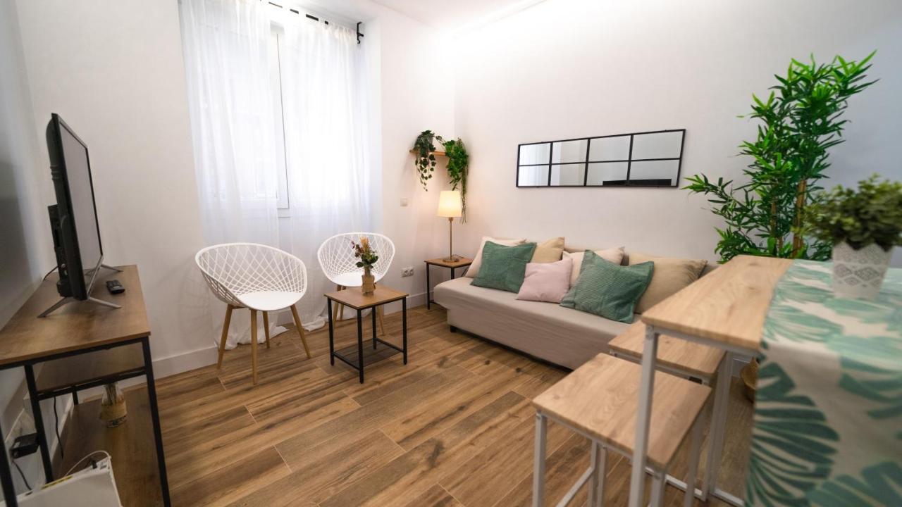 Ferienwohnung 2 A 6 Pax Museos Y Ronda De Atocha Madrid Exterior foto